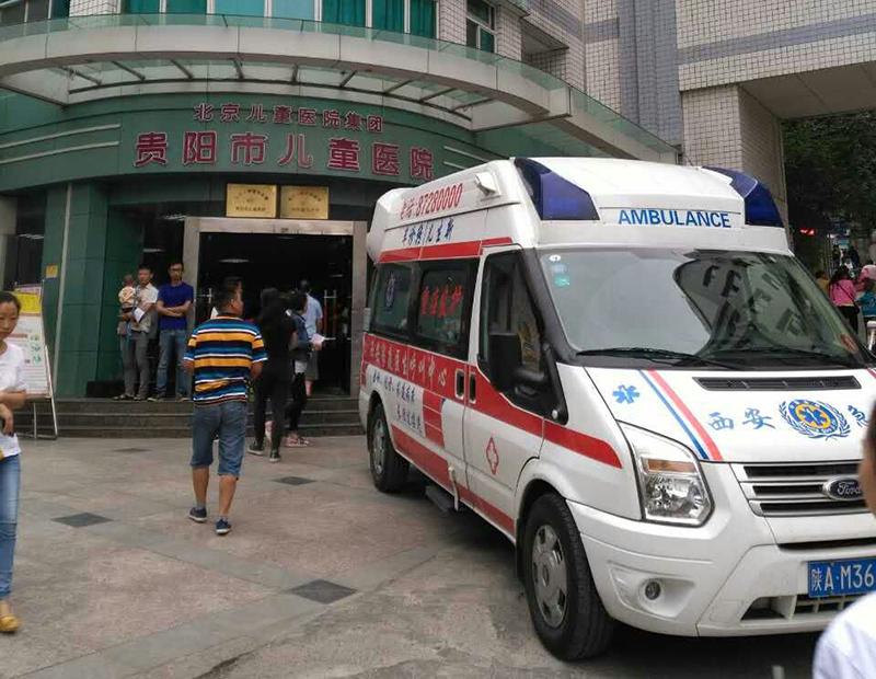 比如县救护车转院